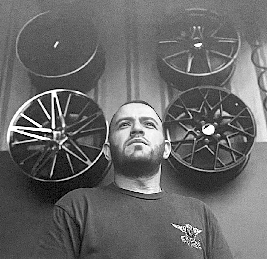 wheel replacement london 1 4